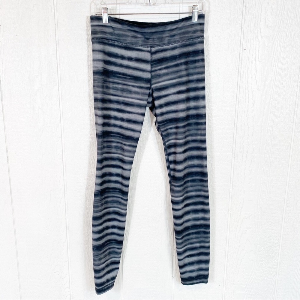 Under Armour Black and Gray Work Out Leggings